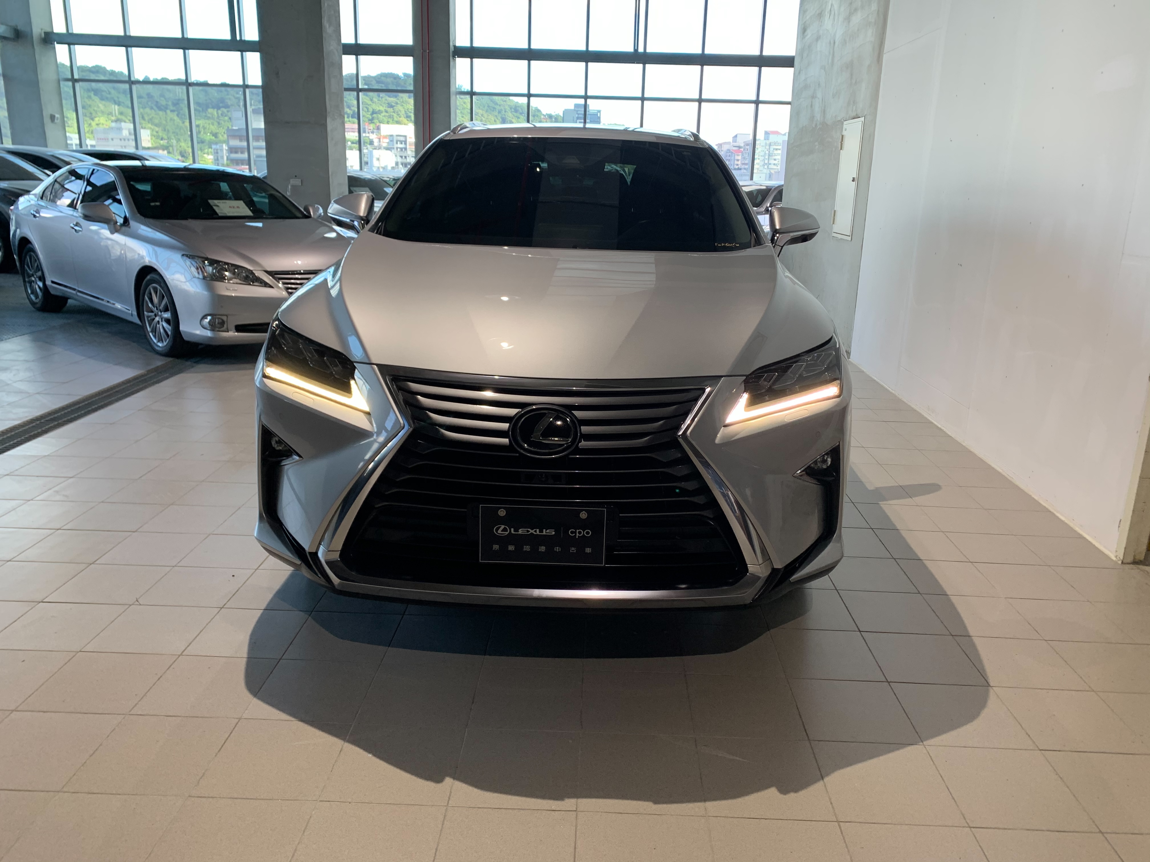 Lexus Rx 0t 17 價格142 8 萬 Lexus Cpo 原廠認證中古車