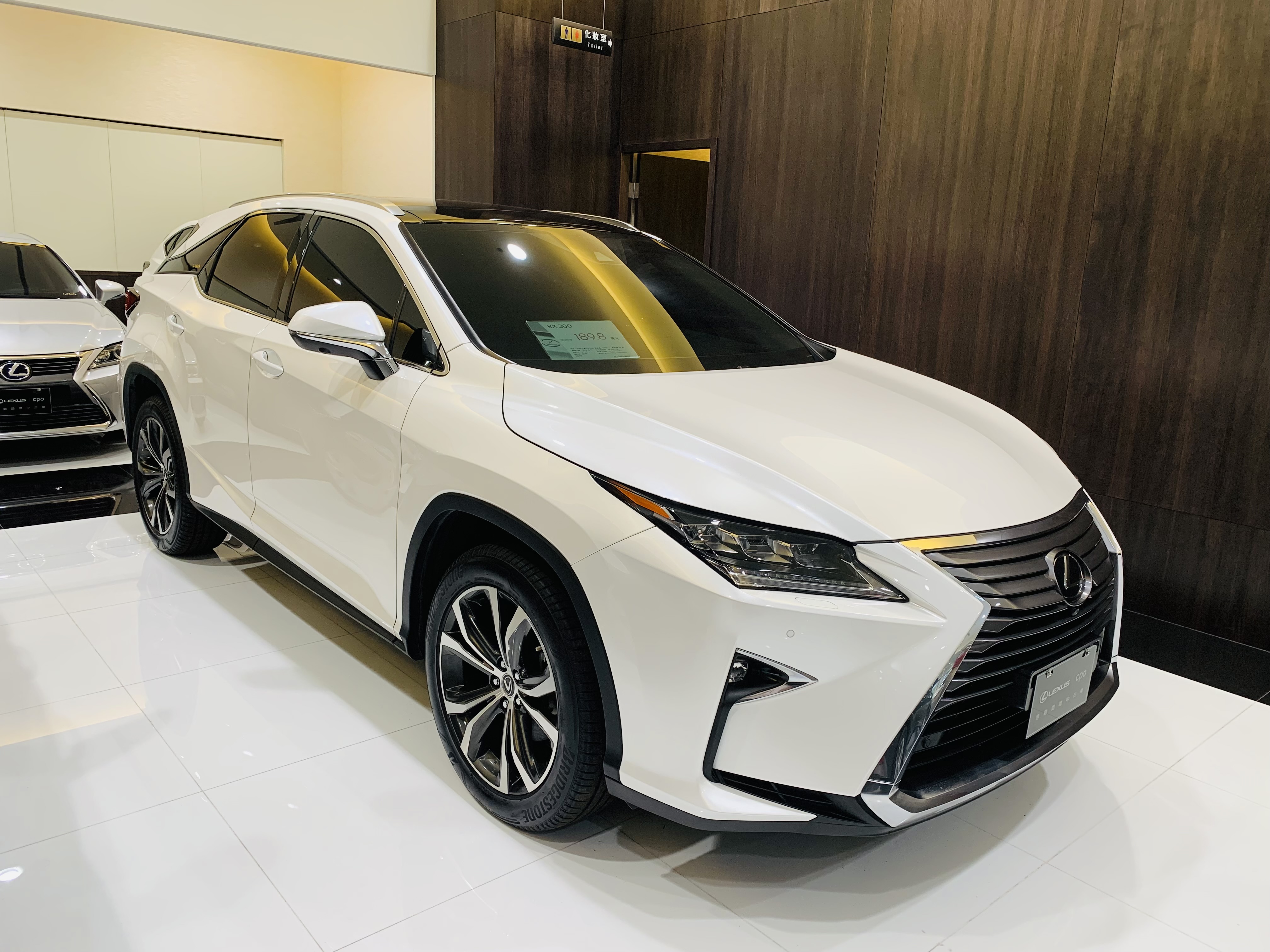 Lexus Rx 300 19 價格185 8 萬 Lexus Cpo 原廠認證中古車