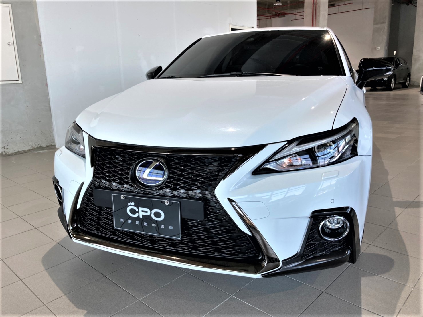 Lexus st200h 2020