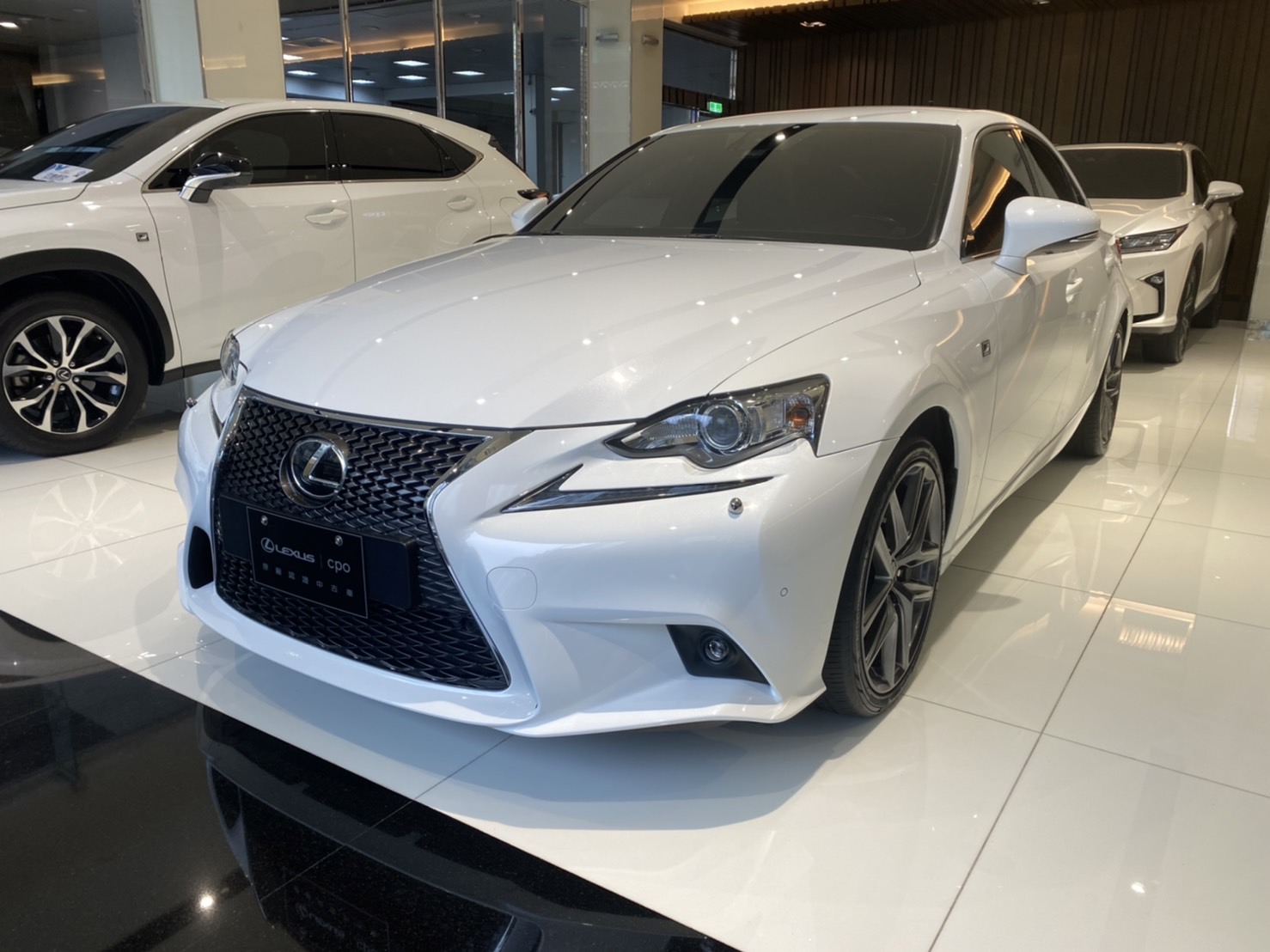 Isf 10 09 13 04 Lexus Cpo 原廠認證中古車