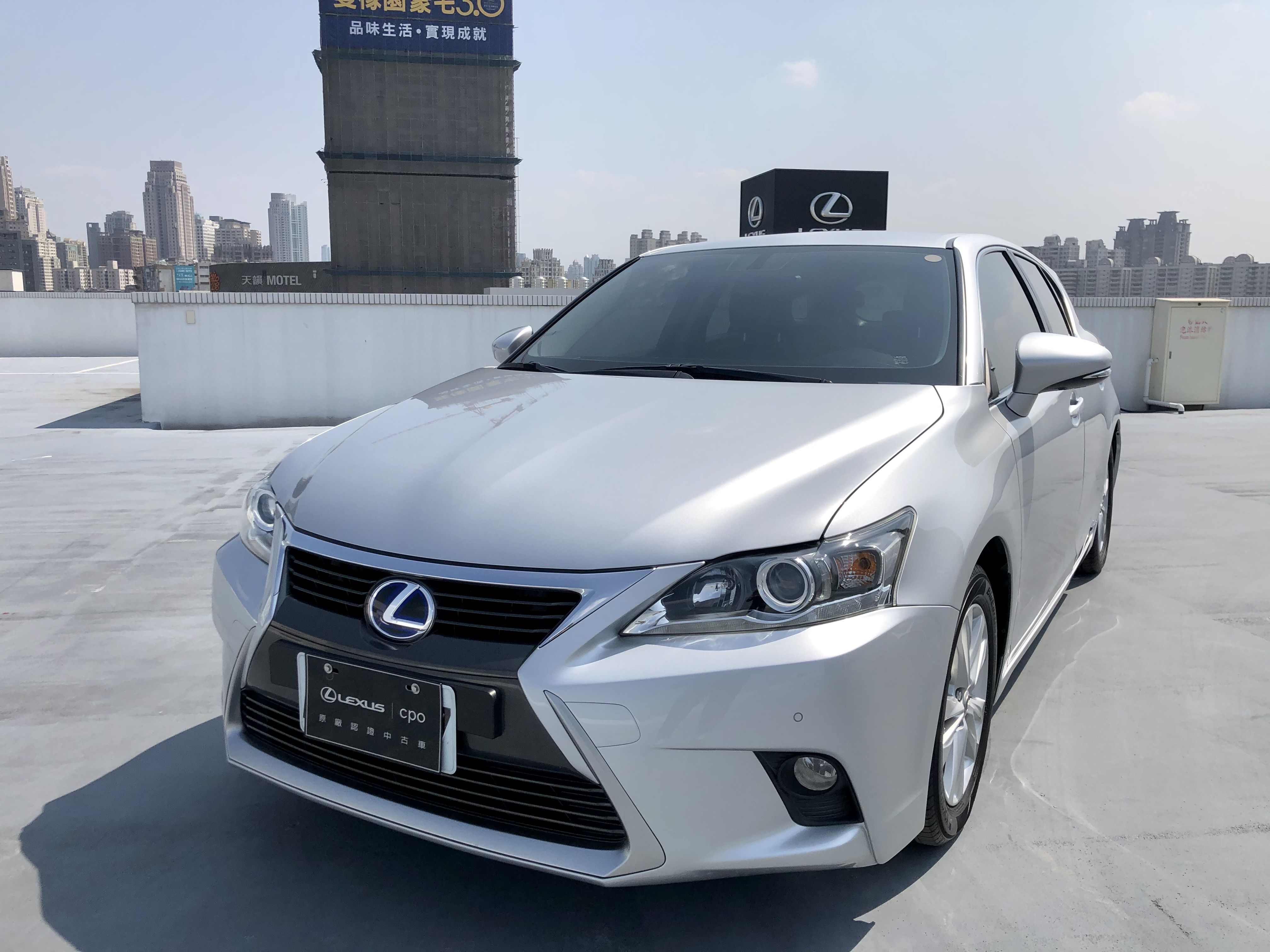 Lexus Ct 0h 14 價格 8 萬 Lexus Cpo 原廠認證中古車