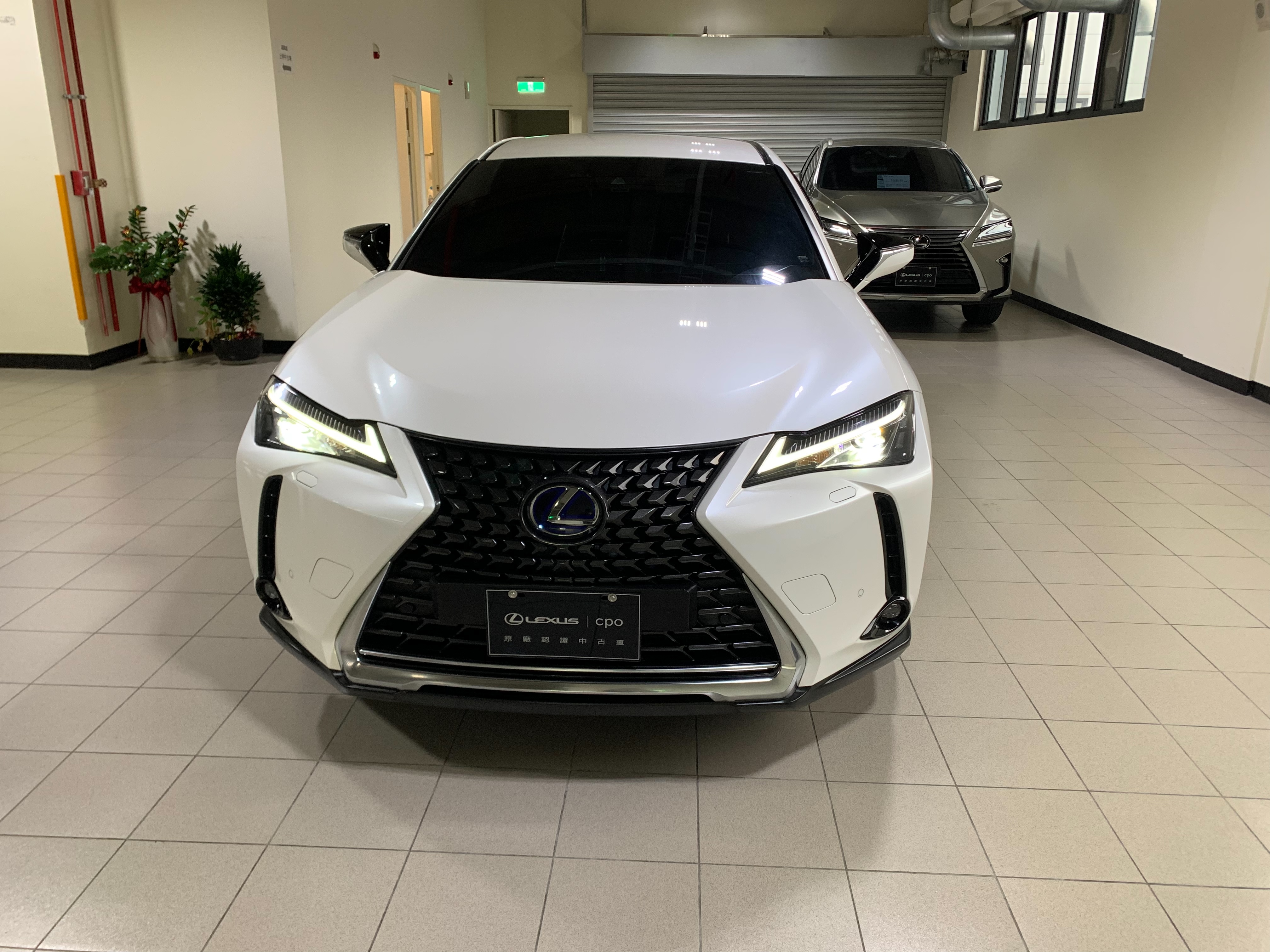 Ux 0 18 11 Now Lexus Cpo 原廠認證中古車