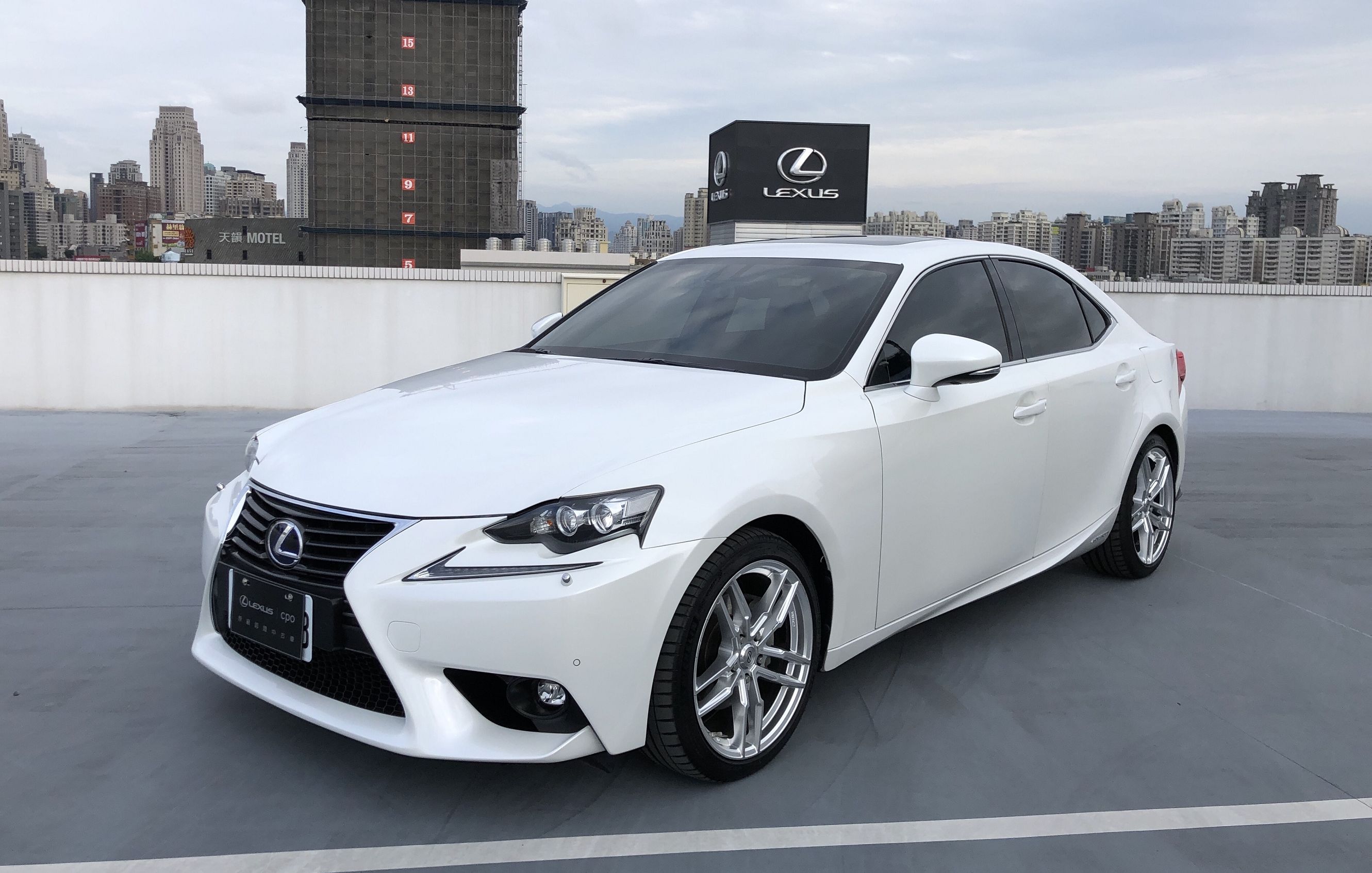 Isf 10 09 13 04 Lexus Cpo 原廠認證中古車